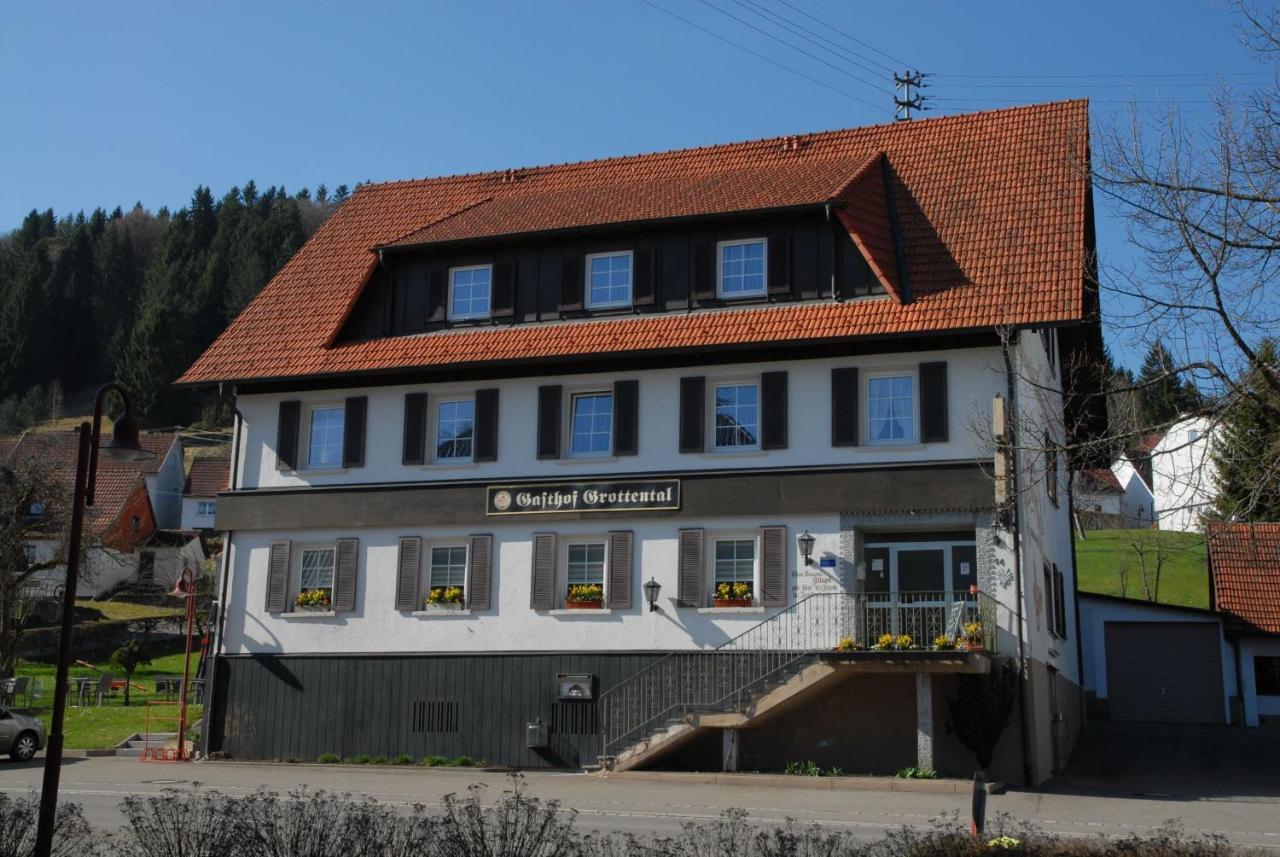 Hotel Garni Grottental Messstetten Exterior photo